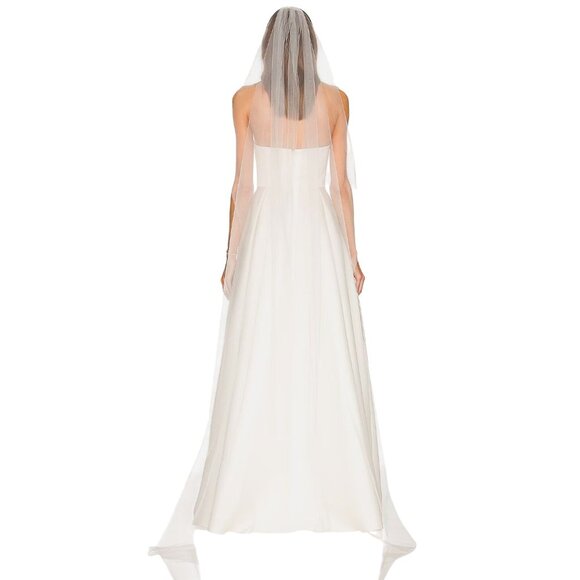Ofrenda Studio Ursa Veil in Off White One Size New Womens Wedding Bridal Bride - Picture 2 of 13